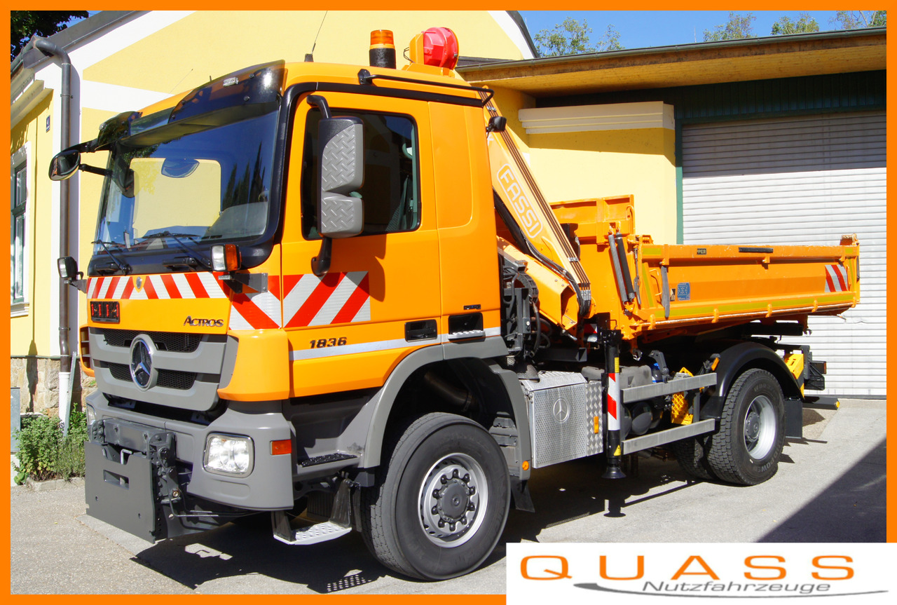 MERCEDES-BENZ ACTROS 1836 /4x4/TÜV/FASSI 110/MEILLER/Winterdienst/Wechselsystem - Veículo limpa-neves: foto 1 MERCEDES-BENZ ACTROS 1836 /4x4/TÜV/FASSI 110/MEILLER/Winterdienst/Wechselsystem - Veículo limpa-neves: foto 1