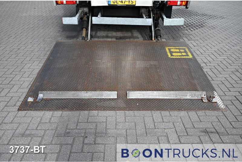 Locação financeira de HEIWO LZV COMBI | 52 PALLETS * HARDWOOD FLOOR * 2x TAIL LIFT * APK 08-2026 HEIWO LZV COMBI | 52 PALLETS * HARDWOOD FLOOR * 2x TAIL LIFT * APK 08-2026: foto 16