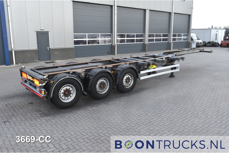 Kögel PORT 40 SIMPLEX 20 2x20-30-40ft HC * LIFT AXLE * SAF / DISC * EXTENDABLE REAR - Semi-reboque transportador de contêineres/ Caixa móvel: foto 1 Kögel PORT 40 SIMPLEX 20 2x20-30-40ft HC * LIFT AXLE * SAF / DISC * EXTENDABLE REAR - Semi-reboque transportador de contêineres/ Caixa móvel: foto 1