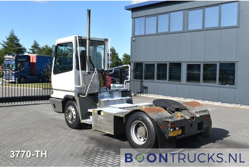 Terberg YT222 4x2 | TERMINAL TRUCK * NL KENTEKEN - Tractor de terminal: foto 4 Terberg YT222 4x2 | TERMINAL TRUCK * NL KENTEKEN - Tractor de terminal: foto 4