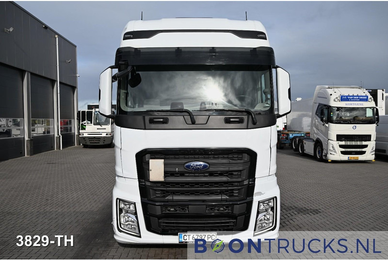 Ford F-MAX 500 4x2 | EURO6 * 2x FUEL TANK * ACC * 2x AVAILABLE - Tractor: foto 3 Ford F-MAX 500 4x2 | EURO6 * 2x FUEL TANK * ACC * 2x AVAILABLE - Tractor: foto 3