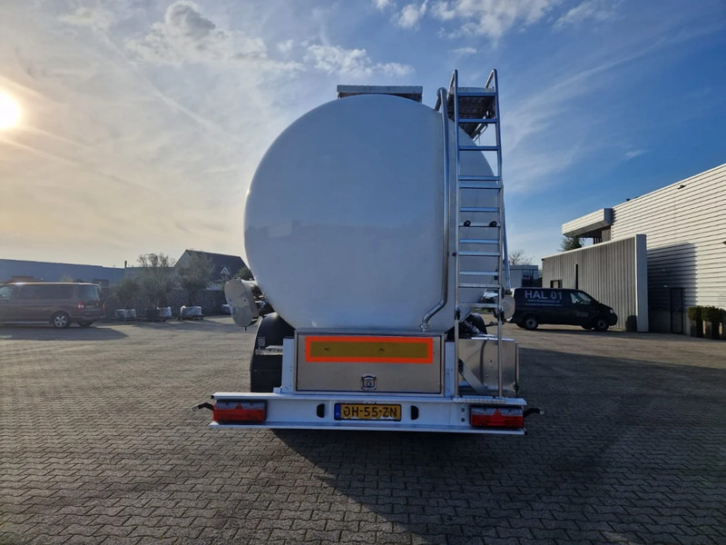 Feldbinder 38000 liter 3 kamer tankoplegger met CIP Leiding - Semi-reboque cisterna: foto 3 Feldbinder 38000 liter 3 kamer tankoplegger met CIP Leiding - Semi-reboque cisterna: foto 3