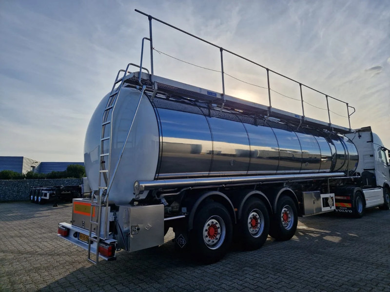Feldbinder 38000 liter 3 kamer tankoplegger met CIP Leiding - Semi-reboque cisterna: foto 5 Feldbinder 38000 liter 3 kamer tankoplegger met CIP Leiding - Semi-reboque cisterna: foto 5