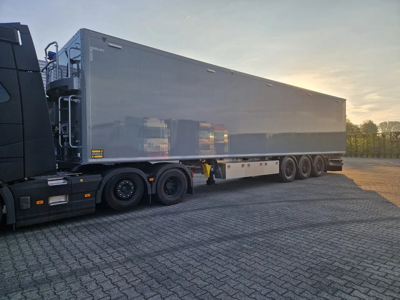 Kraker Kraker Kraker 92m3 10mm vloer met klapbumber en HD Spuit NEW/NIEUW/NEU DIRECT LEVERBAAR UIT VOORRAAD - Semi-reboque piso móvel: foto 1 Kraker Kraker Kraker 92m3 10mm vloer met klapbumber en HD Spuit NEW/NIEUW/NEU DIRECT LEVERBAAR UIT VOORRAAD - Semi-reboque piso móvel: foto 1