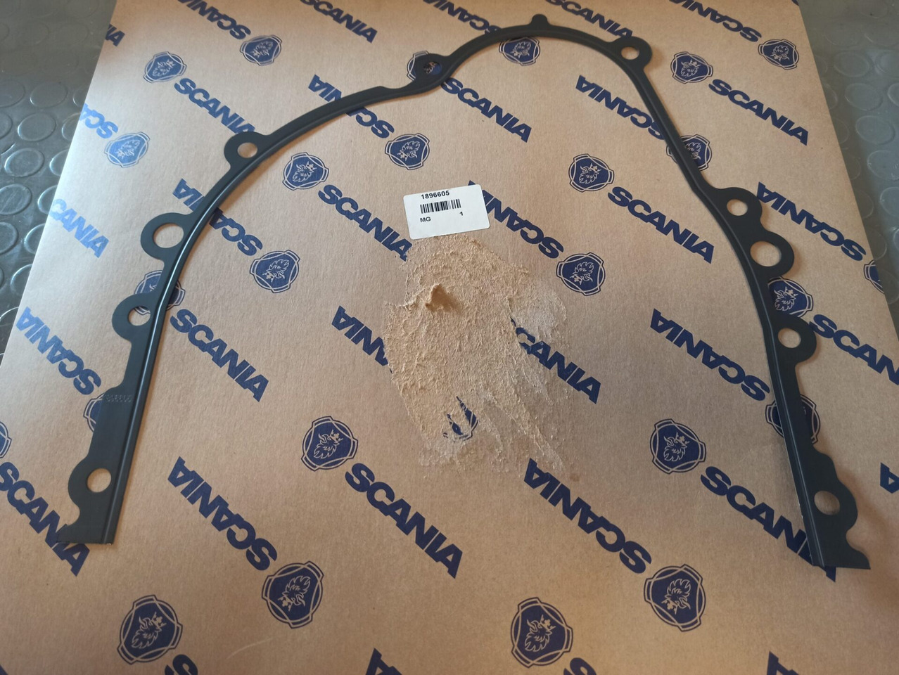 SCANIA GASKET 1896605 - Junta de motor para Camião: foto 1 SCANIA GASKET 1896605 - Junta de motor para Camião: foto 1