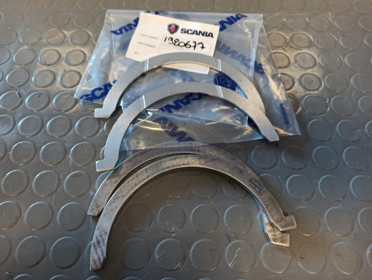 SCANIA THRUST BEARING - 1920677 - Engine bearing para Camião: foto 1 SCANIA THRUST BEARING - 1920677 - Engine bearing para Camião: foto 1