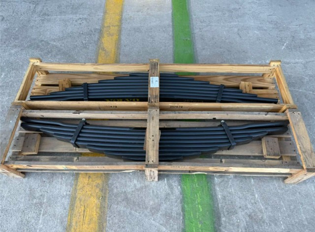 VOLVO REAR SPRING 257672 - Suspensão para Camião: foto 1 VOLVO REAR SPRING 257672 - Suspensão para Camião: foto 1
