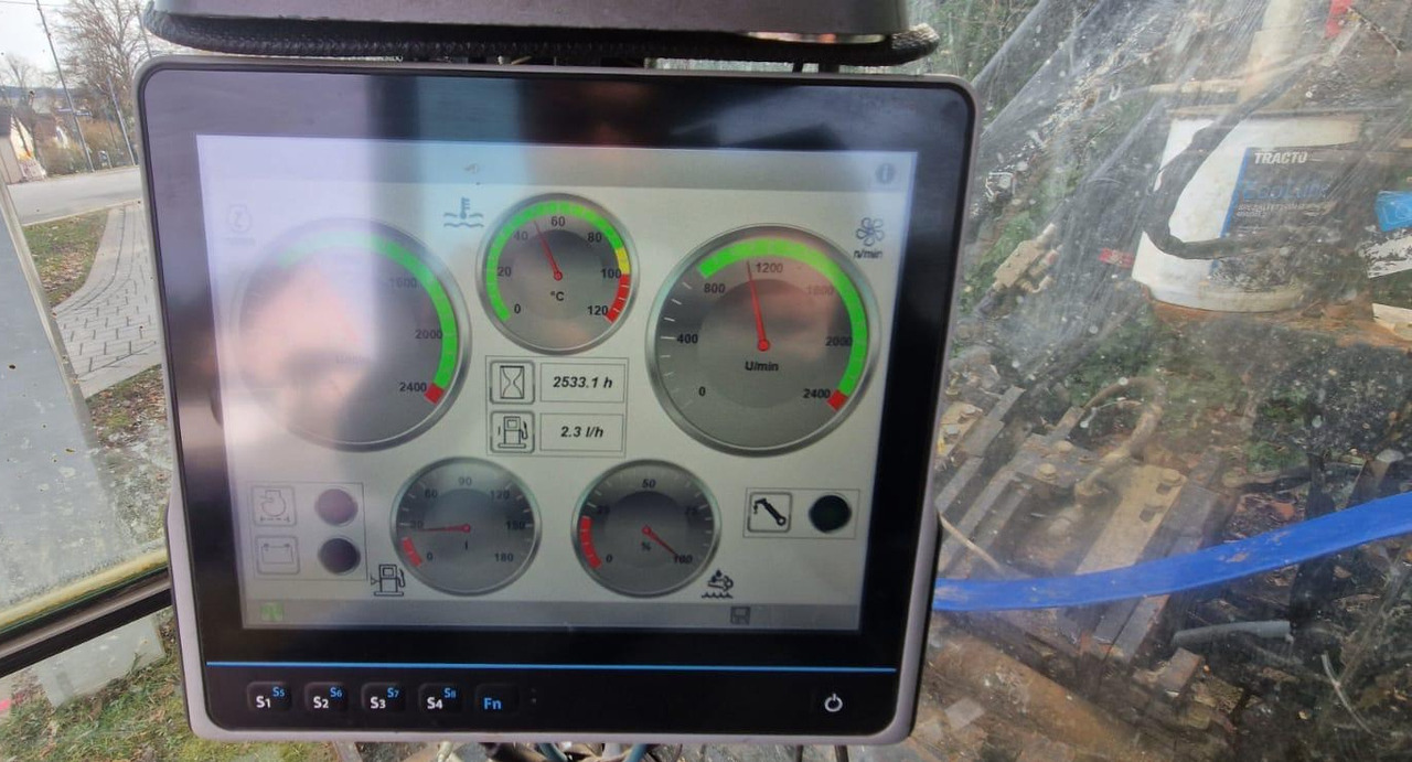 Tracto Technik 18ACS - Máquina de perfuração: foto 5 Tracto Technik 18ACS - Máquina de perfuração: foto 5