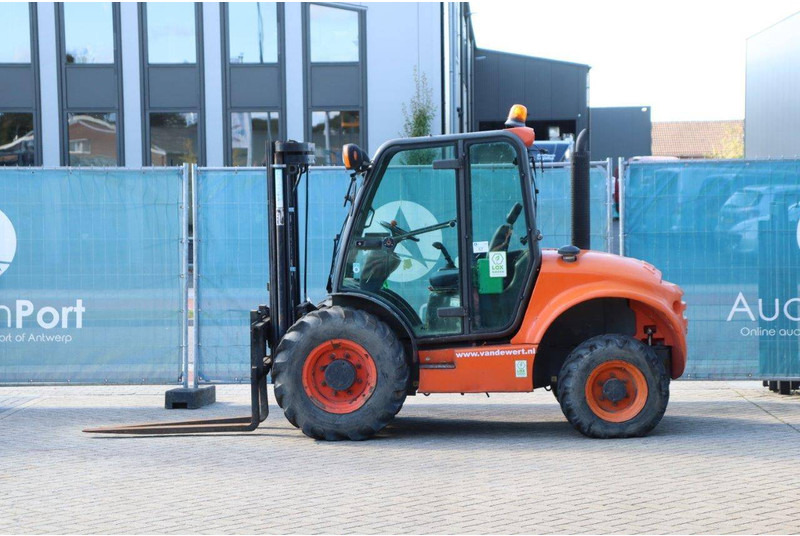 AUSA C250HX4 - Empilhador todo-o-terreno: foto 2 AUSA C250HX4 - Empilhador todo-o-terreno: foto 2
