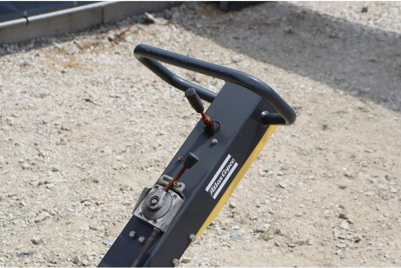 Placas vibratórias Atlas-Copco LG200: foto 16