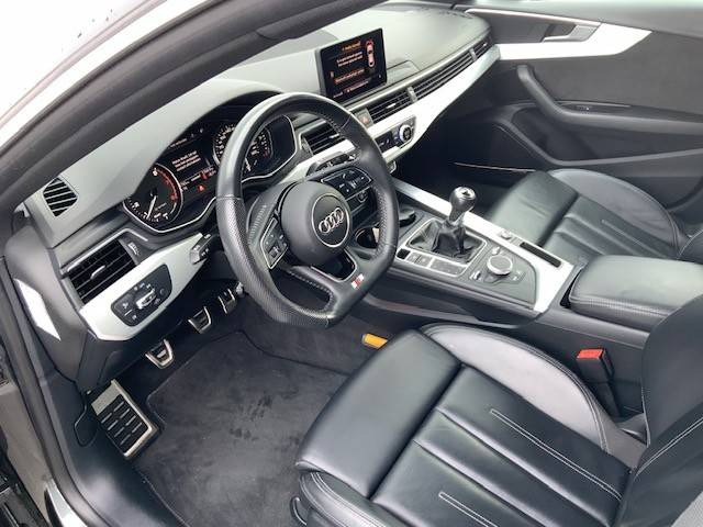 Sedan Audi A5 Sportback G-Tron S Line Edition: foto 12