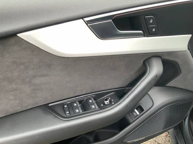 Sedan Audi A5 Sportback G-Tron S Line Edition: foto 14