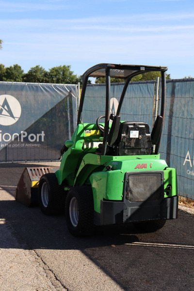 Avant M420 - Pá carregadora de rodas: foto 4 Avant M420 - Pá carregadora de rodas: foto 4