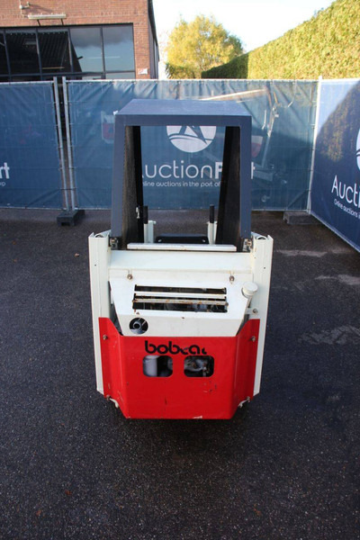 Bobcat 315 - Pá carregadora de rodas: foto 4 Bobcat 315 - Pá carregadora de rodas: foto 4