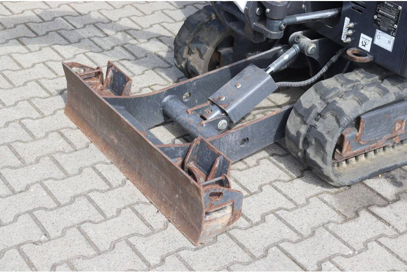 Mini escavadeira Bobcat E17: foto 13