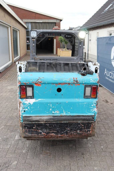 Bobcat S100 - Pá carregadora de rodas: foto 5 Bobcat S100 - Pá carregadora de rodas: foto 5