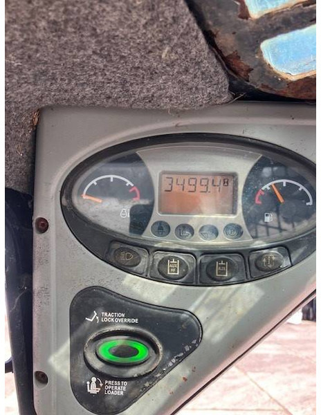 Bobcat S100 - Pá carregadora de rodas: foto 5 Bobcat S100 - Pá carregadora de rodas: foto 5