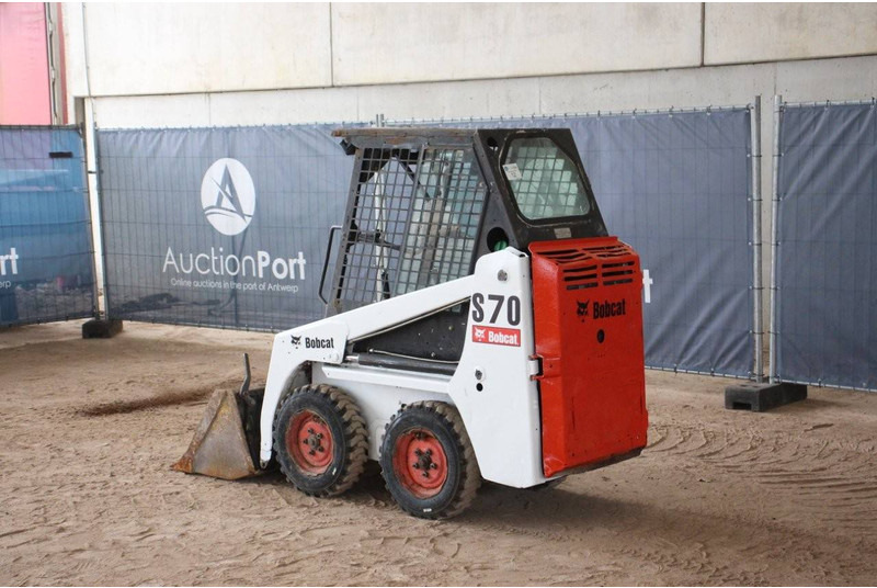 Bobcat S70 - Pá carregadora de rodas: foto 3 Bobcat S70 - Pá carregadora de rodas: foto 3
