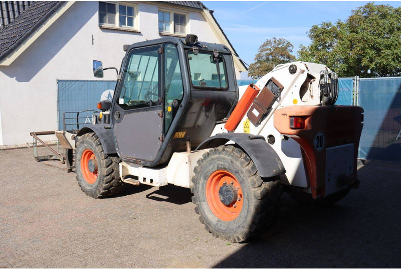 Bobcat T35120SL - Empilhador telescópico: foto 4 Bobcat T35120SL - Empilhador telescópico: foto 4