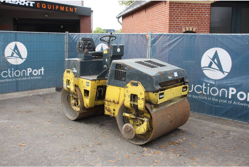 Bomag BW 135 AD - Placas vibratórias: foto 3 Bomag BW 135 AD - Placas vibratórias: foto 3