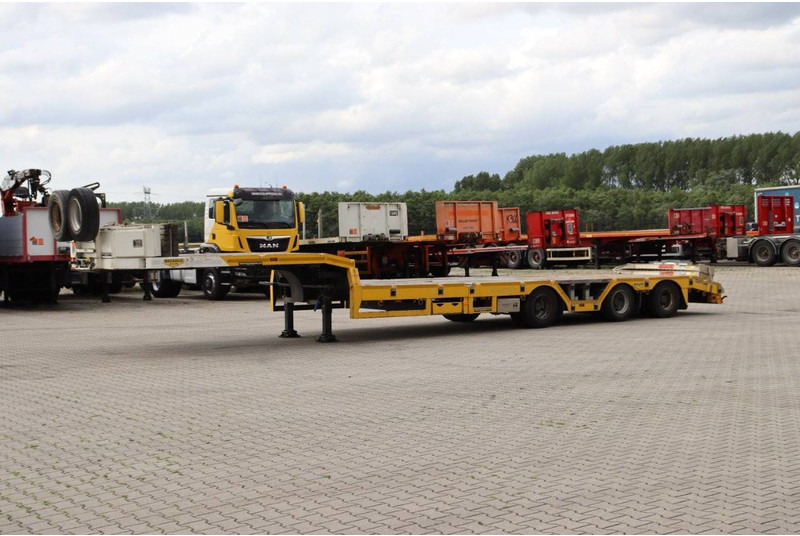 Broshuis Low Loader 3 Axle - Semi-reboque baixa: foto 2 Broshuis Low Loader 3 Axle - Semi-reboque baixa: foto 2