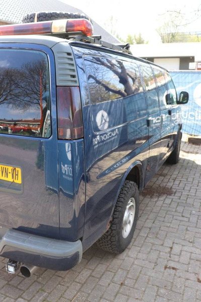 Chevrolet Express 6.5 TD - Furgão: foto 5 Chevrolet Express 6.5 TD - Furgão: foto 5
