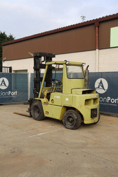 Clark C500 Y70 PD - Empilhador a diesel: foto 4 Clark C500 Y70 PD - Empilhador a diesel: foto 4