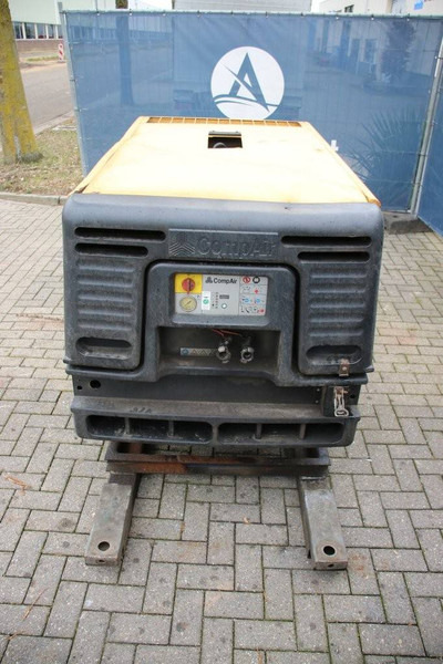 Compair C50 - Compressor de ar: foto 4 Compair C50 - Compressor de ar: foto 4