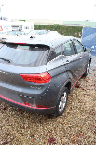 DFSK Fengon 500 - SUV: foto 5 DFSK Fengon 500 - SUV: foto 5