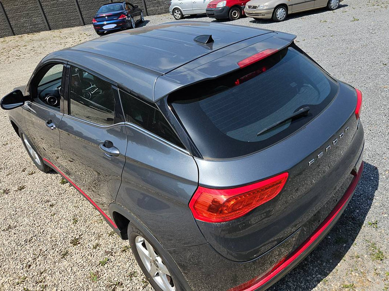 DFSK Fengon 500 - Sedan: foto 2 DFSK Fengon 500 - Sedan: foto 2