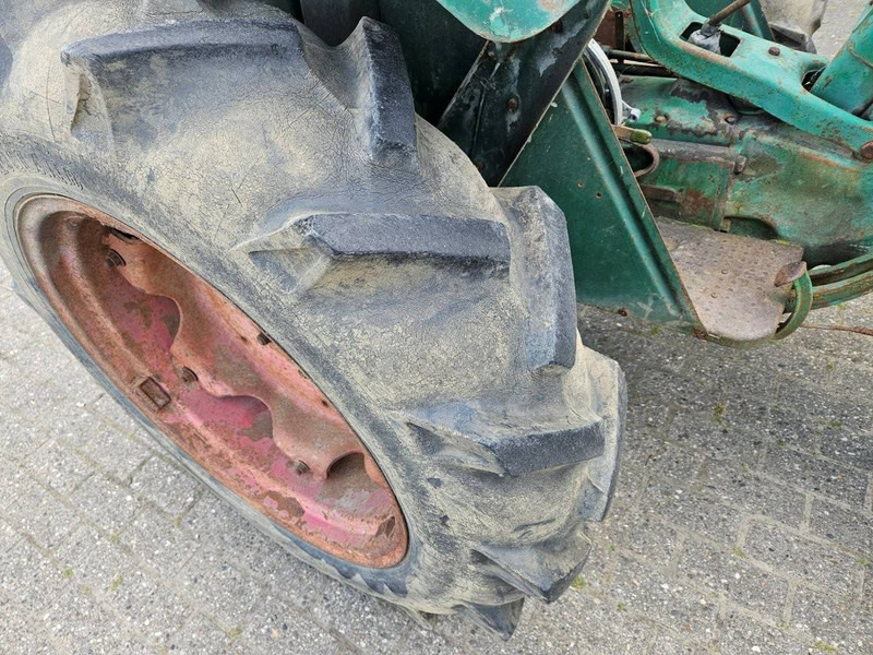 Deutz D30 - Trator: foto 4 Deutz D30 - Trator: foto 4