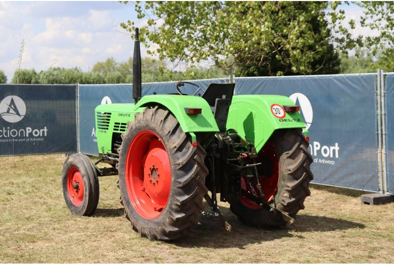 Deutz Fahr D6806 - Trator: foto 4 Deutz Fahr D6806 - Trator: foto 4