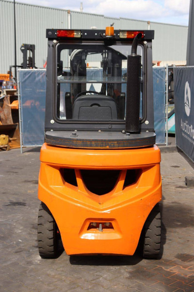 Doosan D30GP - Empilhador a diesel: foto 5 Doosan D30GP - Empilhador a diesel: foto 5