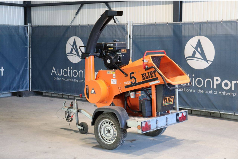 Eliet Prof 5B Trailer - Estilhaçadora de madeira: foto 3 Eliet Prof 5B Trailer - Estilhaçadora de madeira: foto 3