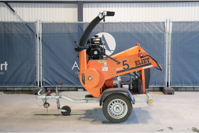 Eliet Prof 5B Trailer - Estilhaçadora de madeira: foto 2 Eliet Prof 5B Trailer - Estilhaçadora de madeira: foto 2
