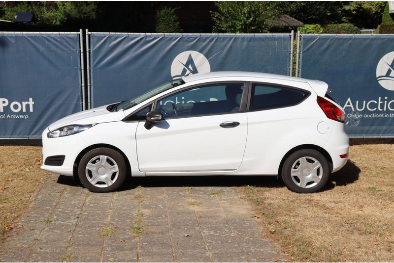 Ford Fiesta - Sedan: foto 2 Ford Fiesta - Sedan: foto 2