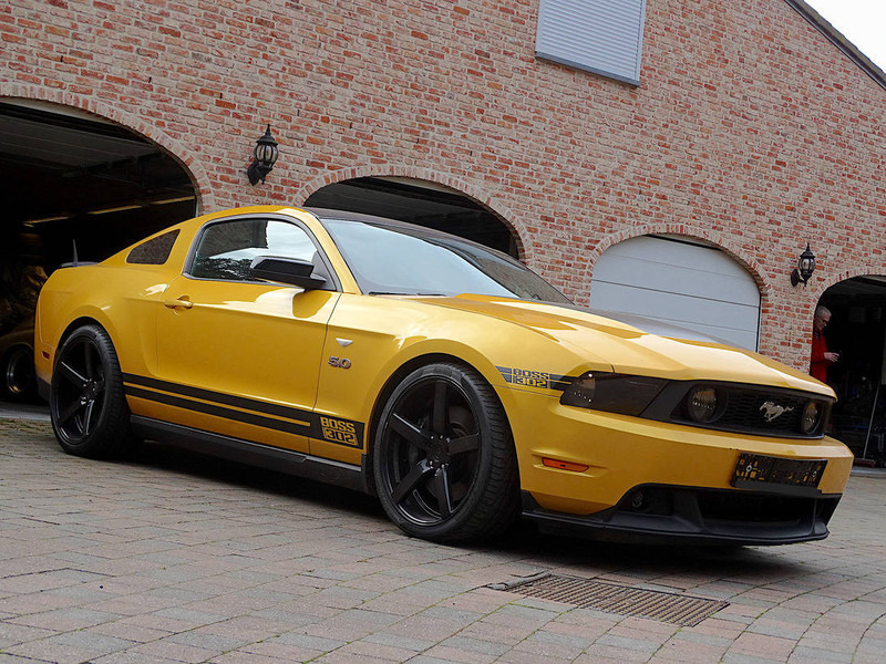 Ford Mustang GT Boss 302 - Sedan: foto 2 Ford Mustang GT Boss 302 - Sedan: foto 2