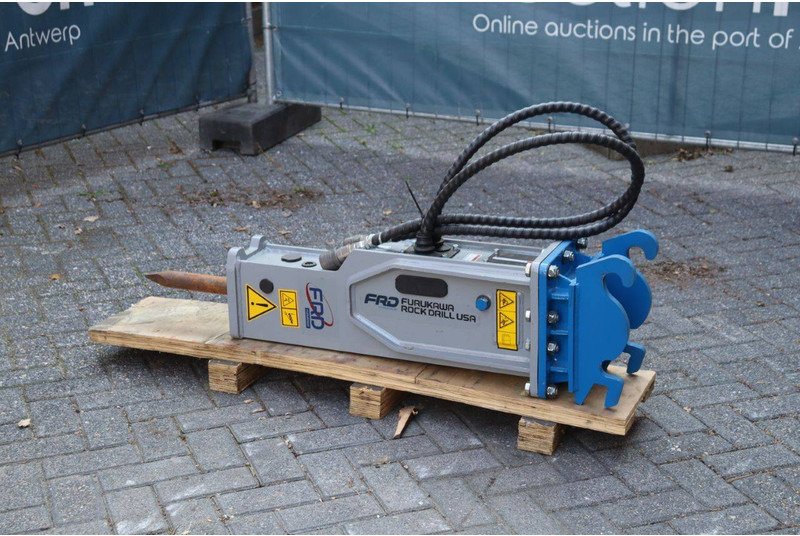 Furukawa - Martelo hidráulico: foto 2 Furukawa - Martelo hidráulico: foto 2