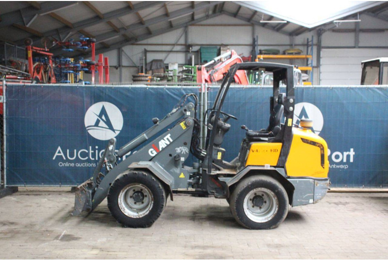 Giant V452T HD - Pá carregadora de rodas: foto 2 Giant V452T HD - Pá carregadora de rodas: foto 2