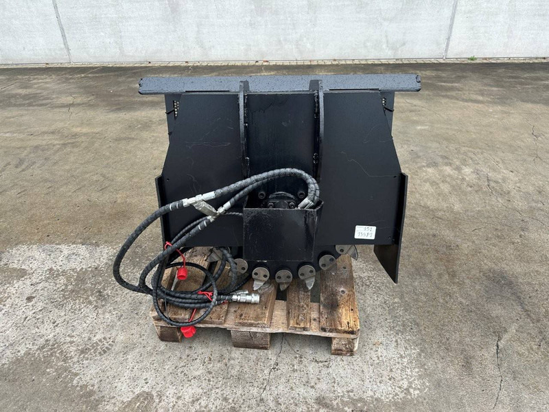 Giyi FSG26 - Maquina para lavrar a terra: foto 1 Giyi FSG26 - Maquina para lavrar a terra: foto 1