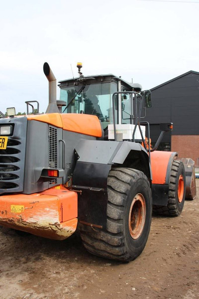 Hitachi ZW250 - Pá carregadora de rodas: foto 5 Hitachi ZW250 - Pá carregadora de rodas: foto 5