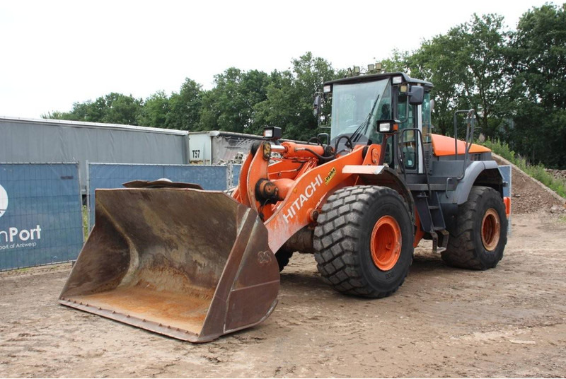 Pá carregadora de rodas Hitachi ZW250: foto 8