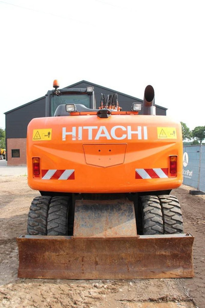Hitachi ZX140W-5B - Escavadeira de rodas: foto 4 Hitachi ZX140W-5B - Escavadeira de rodas: foto 4