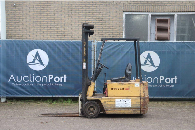 Hyster A150XL - Empilhador elétrico: foto 2 Hyster A150XL - Empilhador elétrico: foto 2