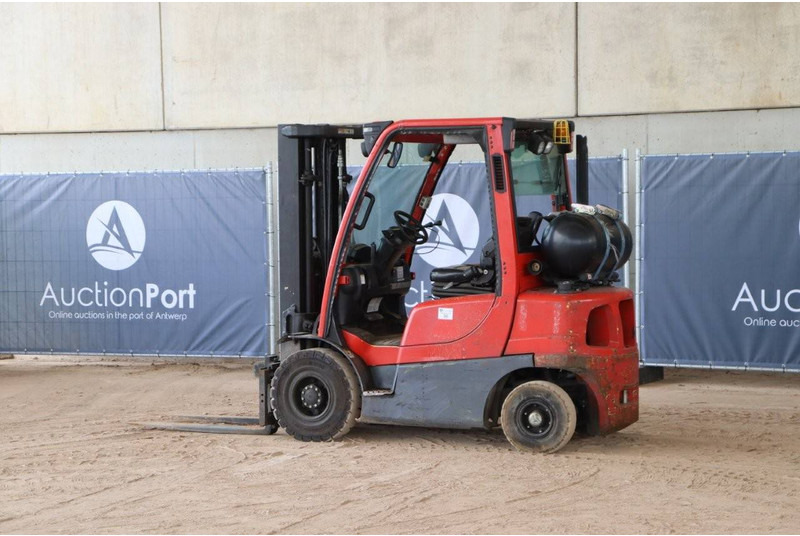 Hyster H2.5FT - Empilhador a gás: foto 3 Hyster H2.5FT - Empilhador a gás: foto 3