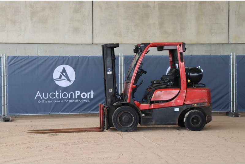 Hyster H3.5FT - Empilhador a gás: foto 1 Hyster H3.5FT - Empilhador a gás: foto 1