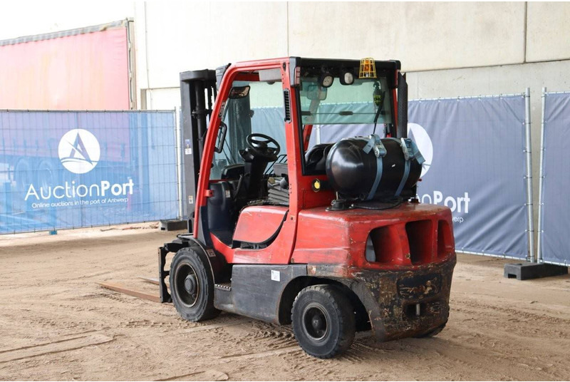 Hyster H3.5FT - Empilhador a gás: foto 4 Hyster H3.5FT - Empilhador a gás: foto 4