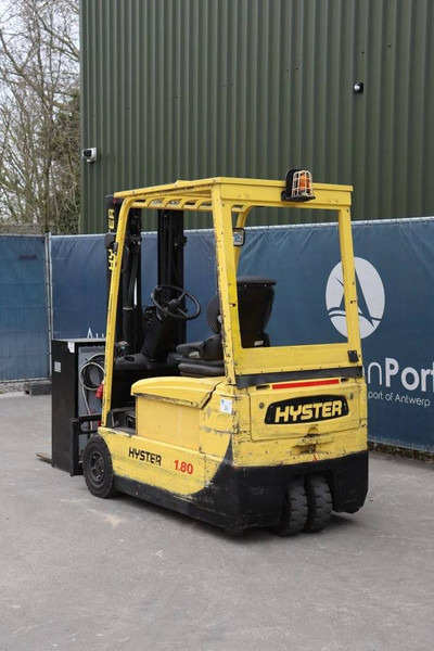Hyster J1.80 XMT - Empilhador elétrico: foto 3 Hyster J1.80 XMT - Empilhador elétrico: foto 3