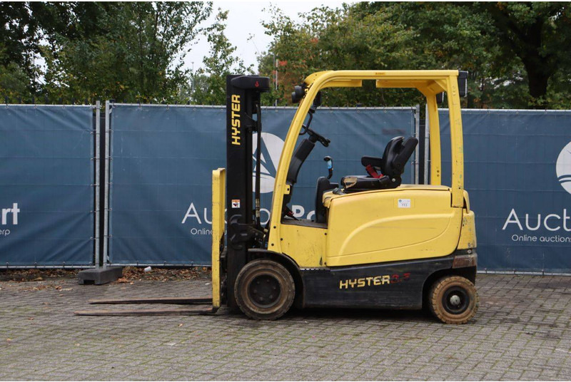 Hyster J2.5XN - Empilhador elétrico: foto 2 Hyster J2.5XN - Empilhador elétrico: foto 2