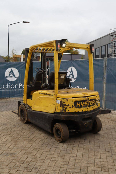 Hyster J3.0XN - Empilhador elétrico: foto 4 Hyster J3.0XN - Empilhador elétrico: foto 4